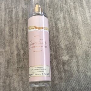 Sabrina Carpenter Sweet Tooth Pink Body Mist - Sweet Pink Fragrance